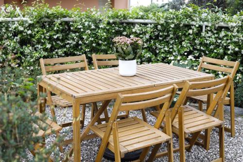 Sturla Apartamento | La Casetta - Gaslini e Boccadasse - private parking & garden
