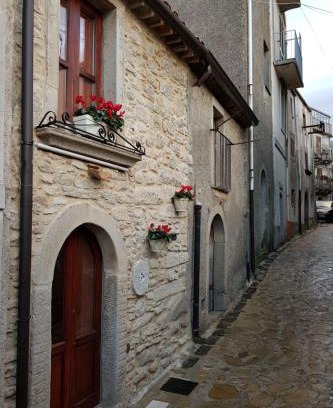 Montalbano Elicona Casa | La Casetta nel Borgo