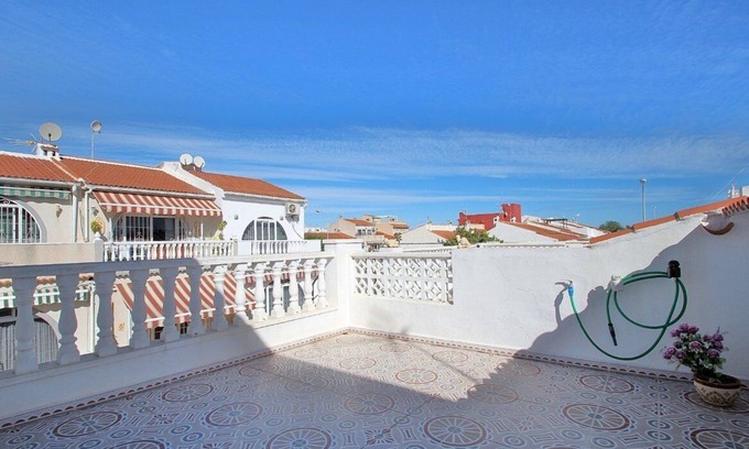 La Siesta Casa | La Casita Blanca in Torrevieja-Your idlyllic house in Costa Blanca