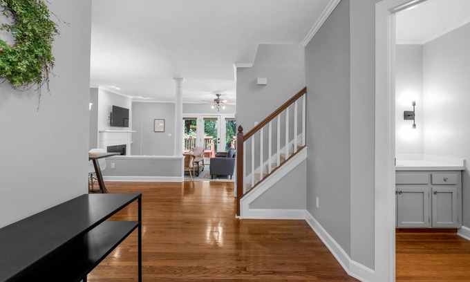 Cary Casa | La Casita Cary- Home Away from home