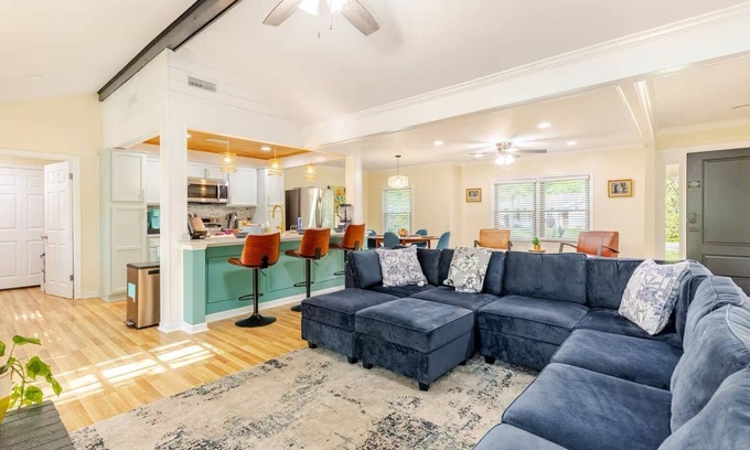 West Ashley Casa | La Casita, La Casita| Cozy Retreat Close to Downtown
