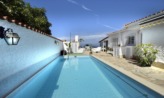 Los Realejos Casa | Bungalow con Piscina y Fantásticas Vistas al Atlántico