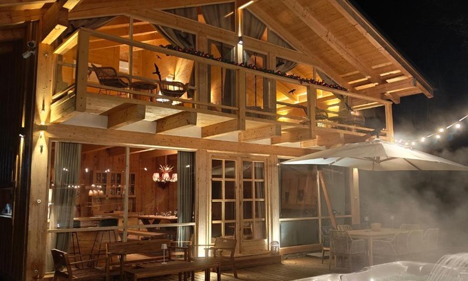Viseu de Sus Chalet De Esquí | La Cassa Chalet Adults only