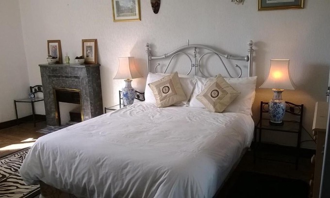 Saint-Pierre-de-Fursac Cama Y Desayuno | La Châtaigne Dorée
