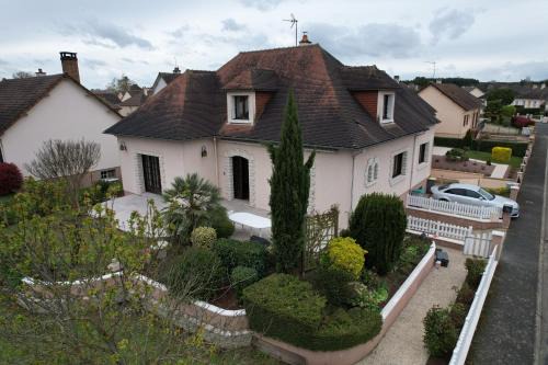 Change Casa | La Changéenne - Charme - 12 pers - Rêve au Mans