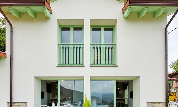 Aronces Casa | La Chapisteria de Somao