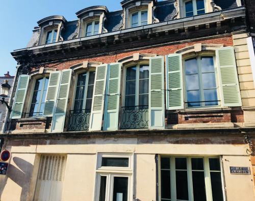 Epernay Casa | La Charuel