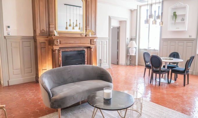 Caux Apartamento | La Cheminée, Gîte Haut de Gamme au Charme Intemporel, Avec Piscine et Sauna