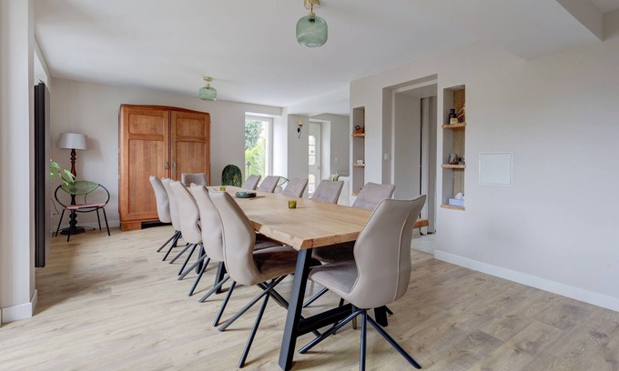 Remilly-Aillicourt Casa | La Clouterie - Face au ruisseau, piscine privée