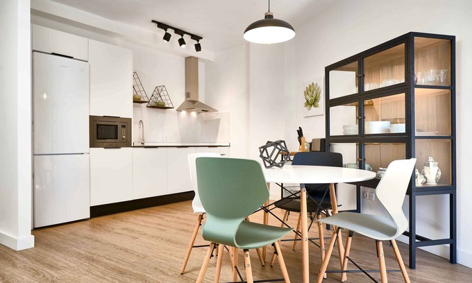 San Roque Apartamento | La combinación de comodidad y diseño contemporáneo en el centro de Sevilla