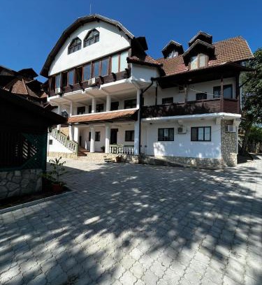 Nufaru Casa | La Conac