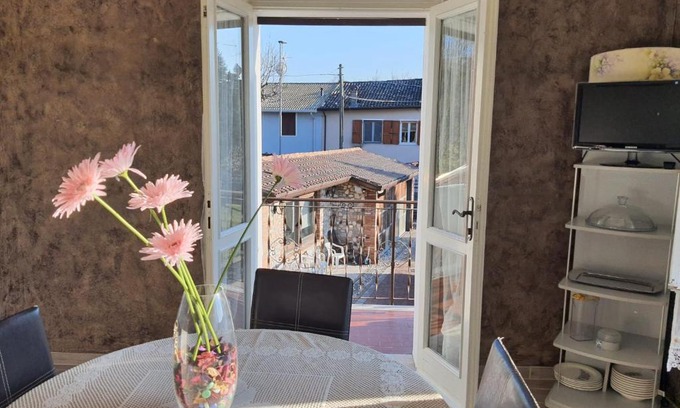 Lonato del Garda Apartamento | La corte delle fate