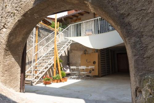 Tignale Apartamento | La Corte - Theater Home