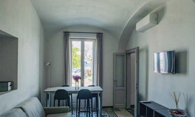 Belgirate Apartamento | La Dimora del Glicine Appartamento Terra