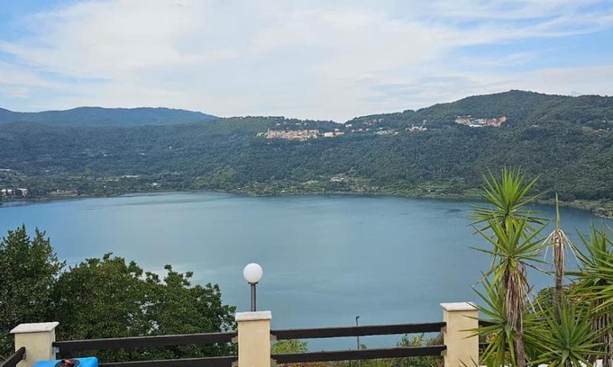 Genzano di Roma Casa | La Dimora del Lago