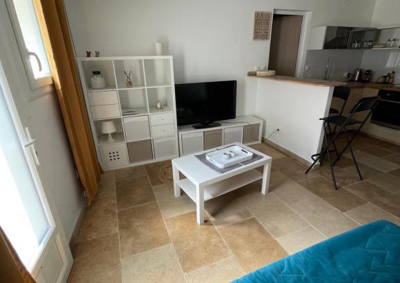 Village of Castellet Apartamento | LA DOUCE