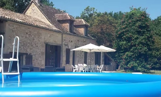 Beaumont-du-Perigord Casa | Casa de vacaciones 'La Faneuse' con piscina privada, terraza privada y Wi-Fi