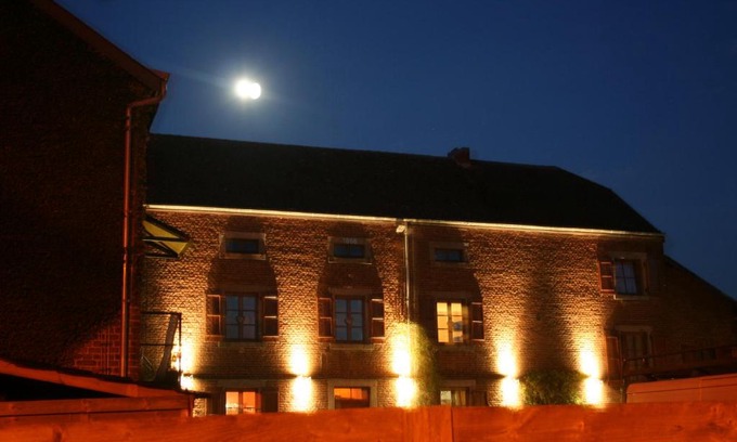 Grandhan Casa | La Ferme Du Pré Charmant