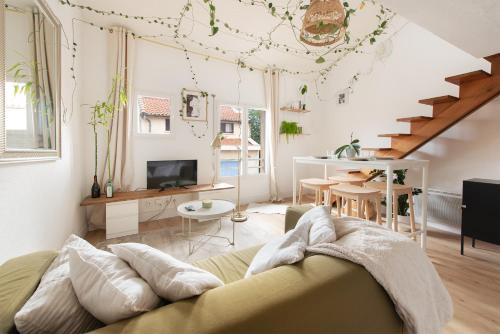 Saint-Cyprien Apartamento | La forêt Suspendue - T2 douillet avec Parking Gratuit