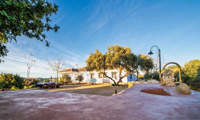 Almodovar del Río Villa | La Garrida, casa con encanto cerca de Córdoba