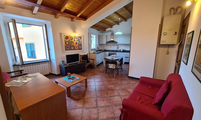 Borgo Antico Apartamento | La Gemma di Monterosso central & near best beaches