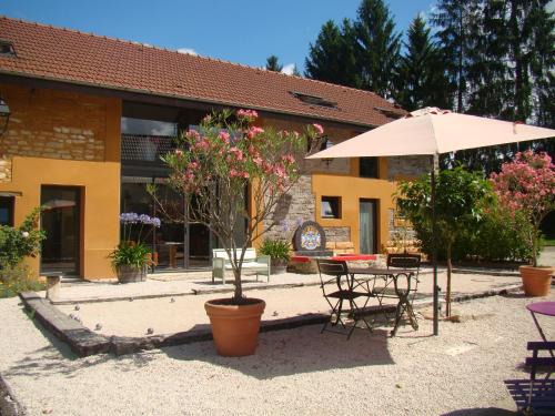 Charrey-sur-Saone Cama Y Desayuno | la Grange de Félicie