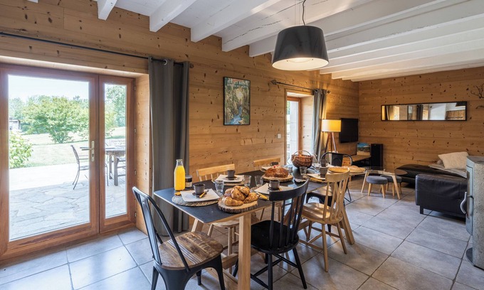 Chainaz-les-Frasses Casa | La Grange