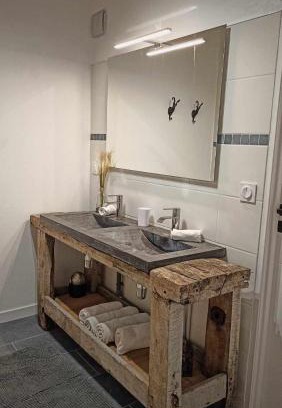Lathuile Apartamento | LA GRANGE SAVOYARDE-Spa-Piscine-Proche lac-Charme-Détente- 3 Etoiles