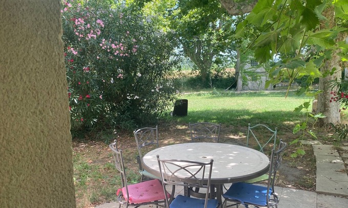 Arles Otro | La Grupi, charming gite in beautiful surroundings
