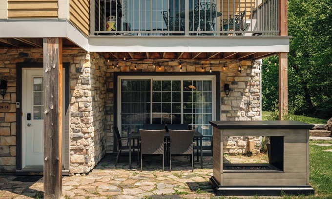 Saint-Faustin-Lac-Carre Condominio | La Halte Mont-Blanc 2 – Spa, pool, beach, hiking