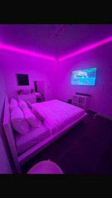 Jemeppe-sur-Meuse Apartamento | La home White Jacuzzi