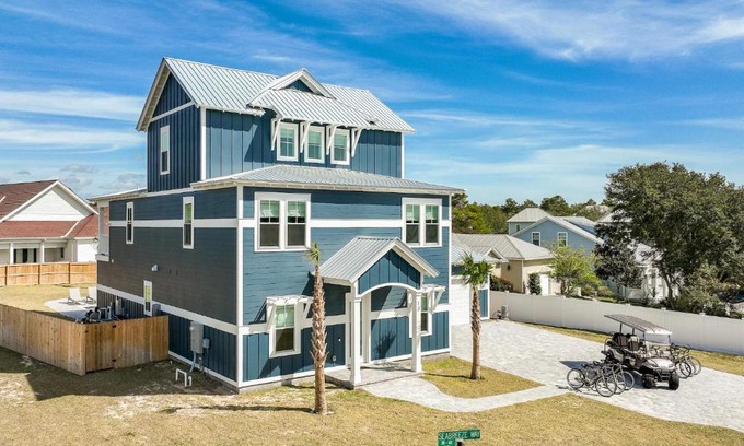 Seacrest Casa | La Joya Azul