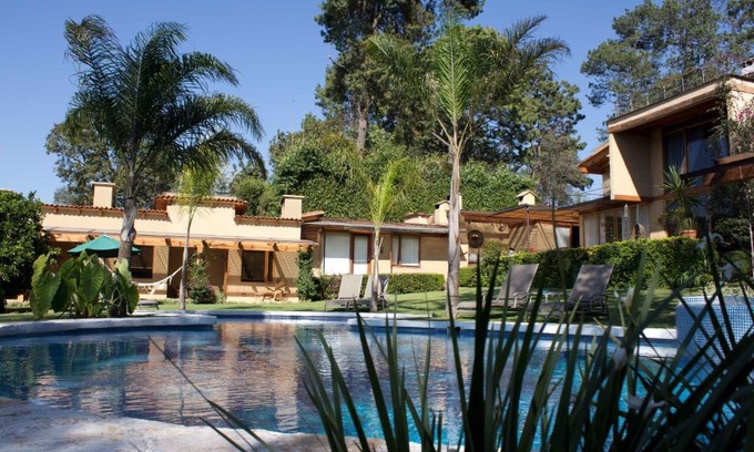 Valle de Bravo Cama Y Desayuno | La Joya del Viento
