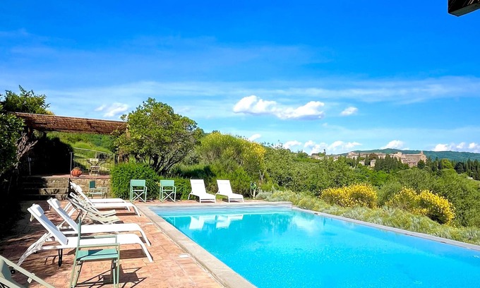 Volpaia Hotel | La Locanda Volpaia