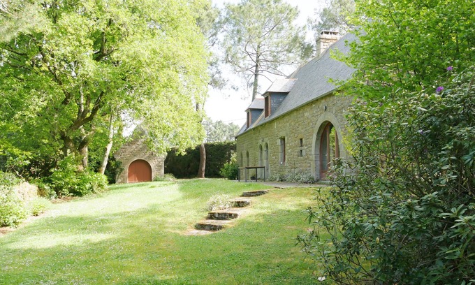 Ploemel Casa | La Longère sous les Pins