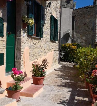 Quartiere XXIV Don Bosco Apartamento | La luce dell'est