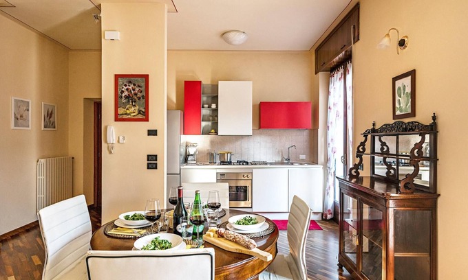 Desenzano del Garda Apartamento | La Magnolia 2 Apartment by Wonderful Italy