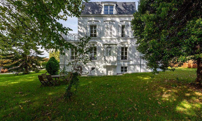 Brunoy Casa | La Maison Élégante - Charmante Demeure de Maître de 225m² - Proche Paris