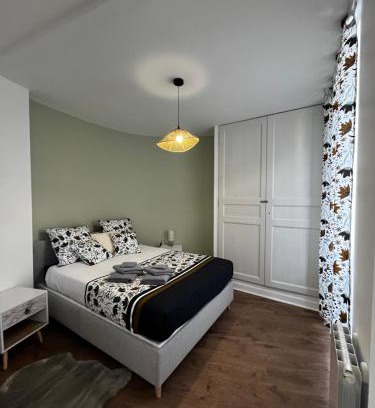 Pont-du-Chateau Apartamento | La maison castelpontine T3