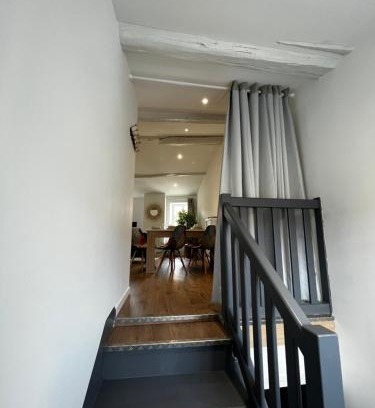 Pont-du-Chateau Apartamento | La maison castelpontine T4