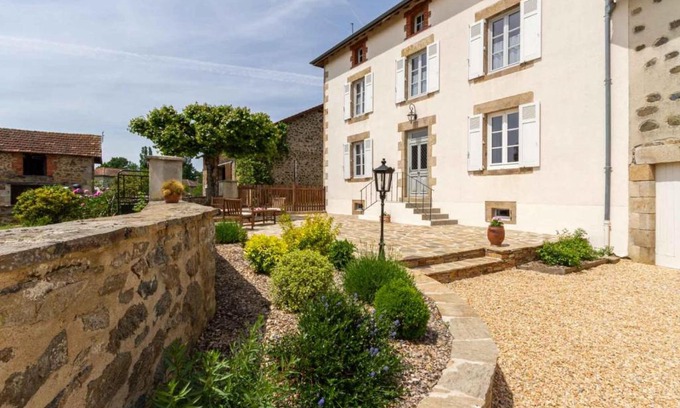 Burgnac Casa | La maison d'eugenie