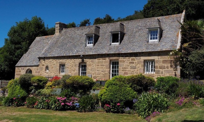 Trebeurden Casa | La Maison de Goas Lagorn, haven of peace and tranquillity 100m from the beach
