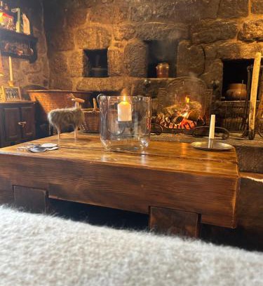 Fontans Casa | La Maison de Paul en Aubrac - Lozère