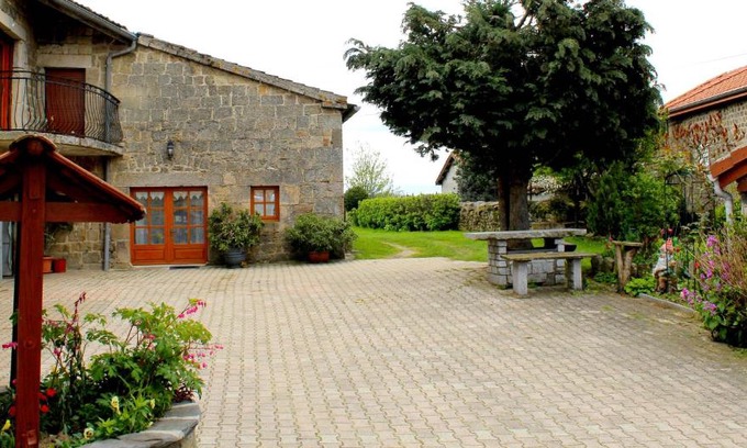 Lapte Casa | la maison de pierre