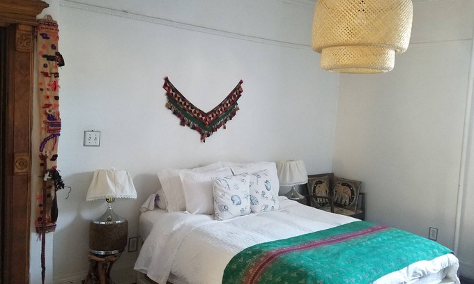 Bedford-Stuyvesant Casa | LA MAISON DES SIRENES 1, a 20 minutos de la ciudad. ¡Ven y vive como un neoyorquino!