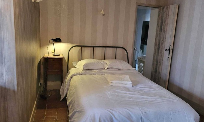 Loches Casa | La Maison du Donjon - 8 Pers. Parking et Jardin Terrasse Avec vue sur le Dnjon