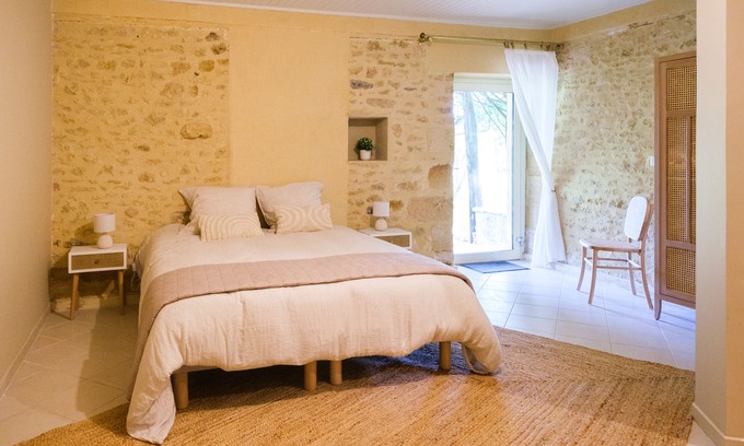 Saint-Andre-dAllas Casa | Casa-Confortable-Baño con bañera
