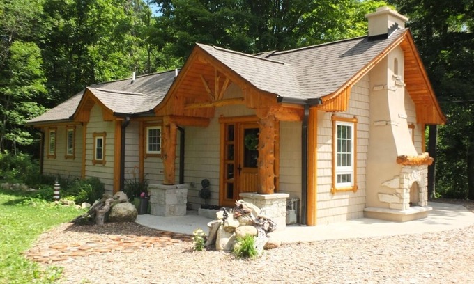 South Haven Casa | La Maison Malabar - Gorgeous Luxury Cabin in a Great Location!