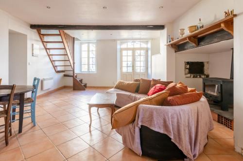 Ossun Casa | La Maison Vergès