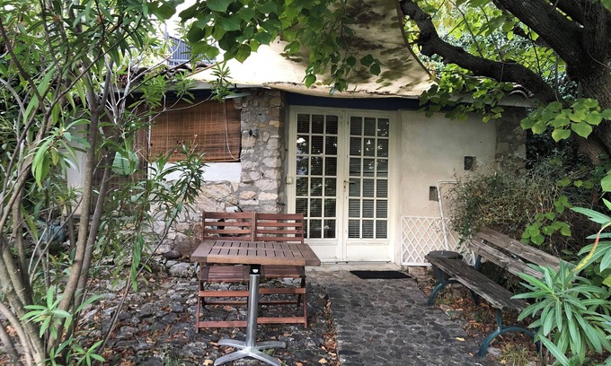 Carros Casa | LA MAISONNETTE - Casa provenzal - calm-nature-original-organic